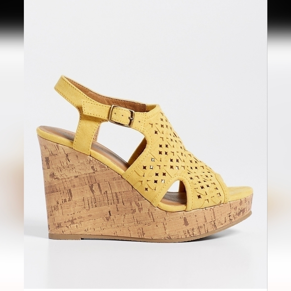 Maurices Jessie Woven Wedge Sandles Sz 10M
